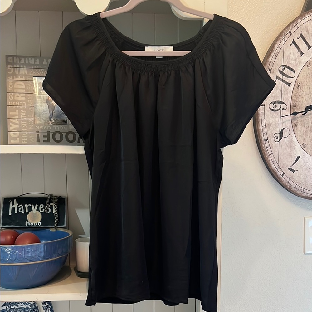 NWOT Loft black blouse top shirt size medium